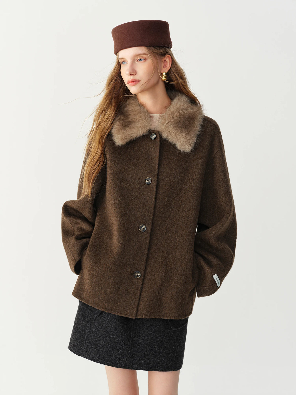 Manteau court en laine à col en fourrure amovible pour femme – vue 7