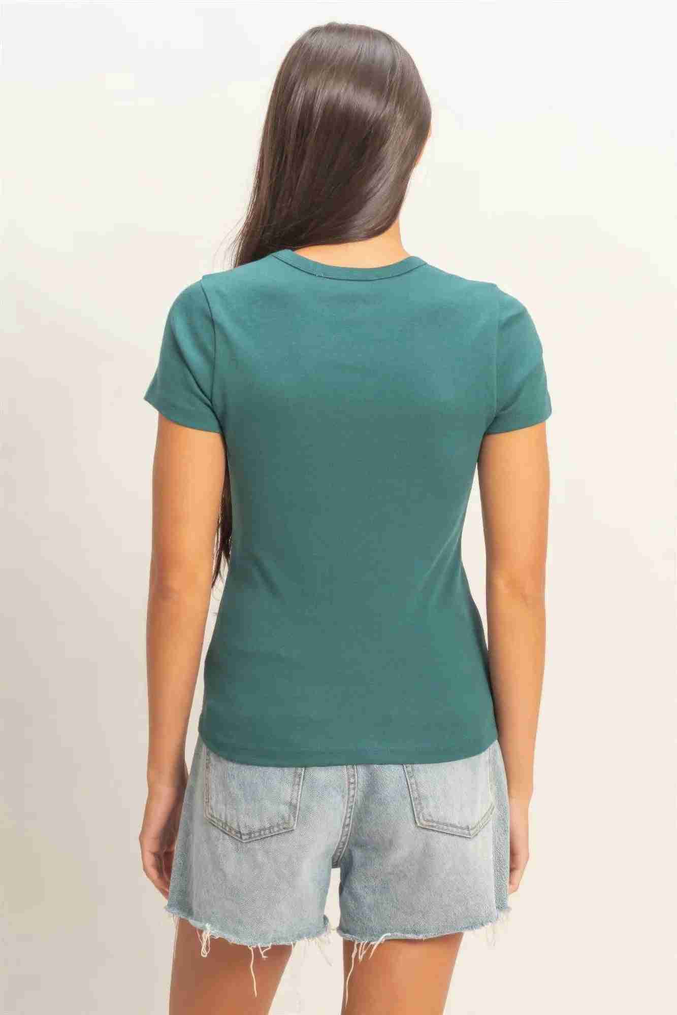 Top Col Rond Manches Courtes Effet Mineral Wash Femme by CCWHOLESALECLOTHING