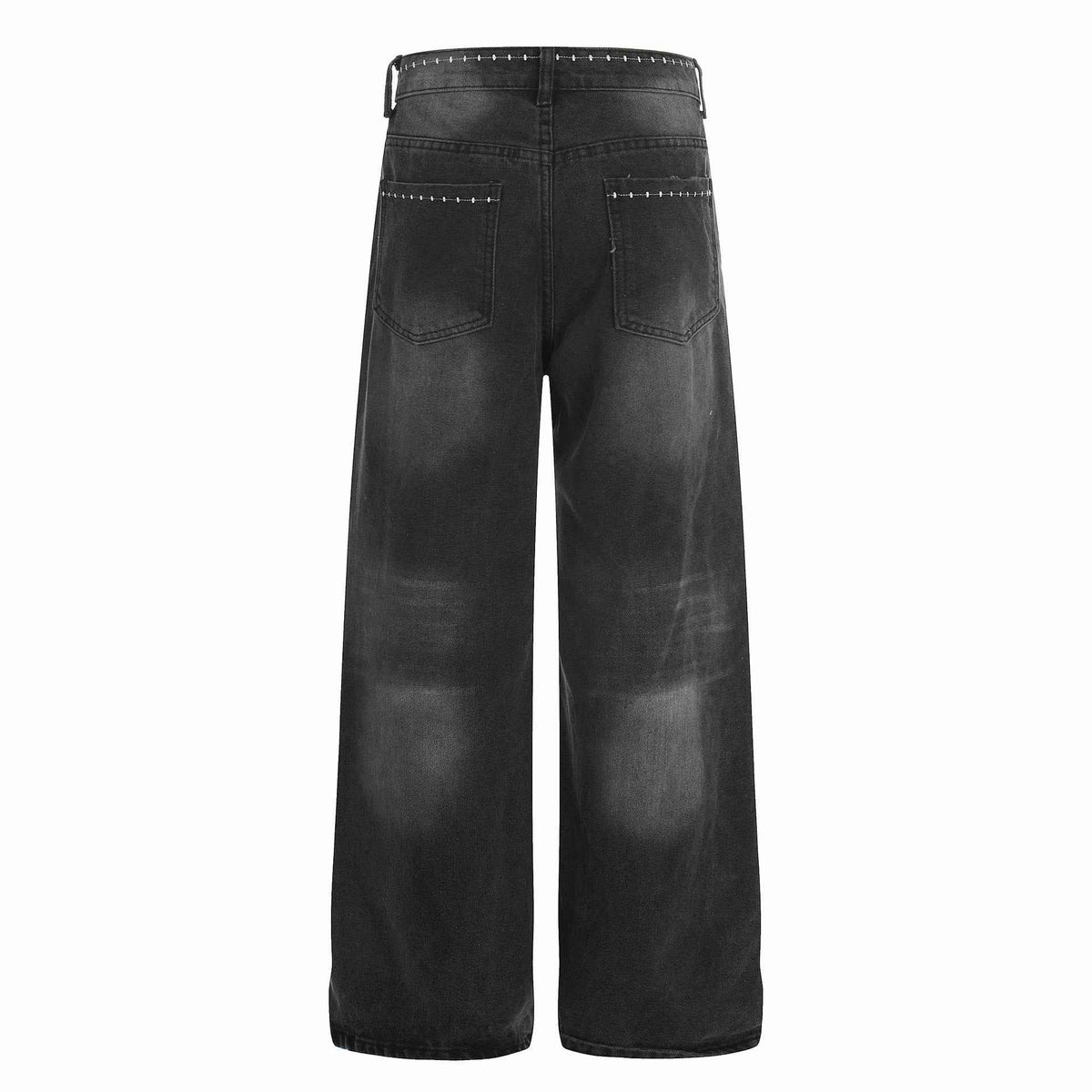Jean femme noir taille mi-haute, poches arrière et passants de ceinture.