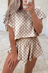 Ensemble deux pièces femme T-shirt et jupe-short damier marron, manches courtes