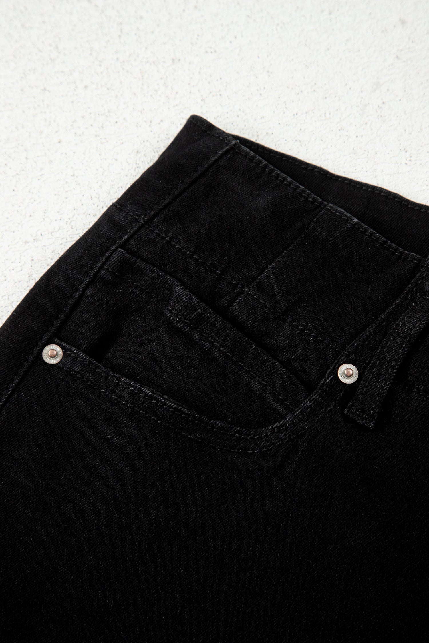 Jean Large Taille Haute Double Bouton – 4 Coloris
