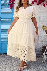 Robe maxi dentelle col en V manches courtes, volants et ourlet ajouré