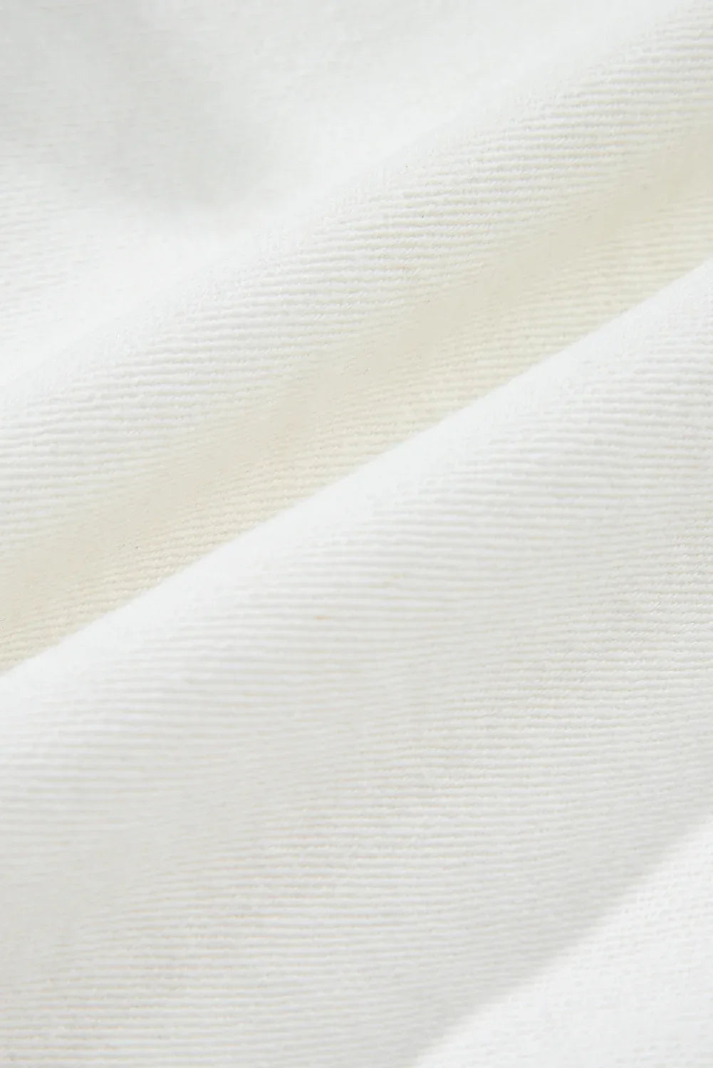 Short Jean Blanc Taille Haute Ourlet Brut Femme - Oléna-Fashion