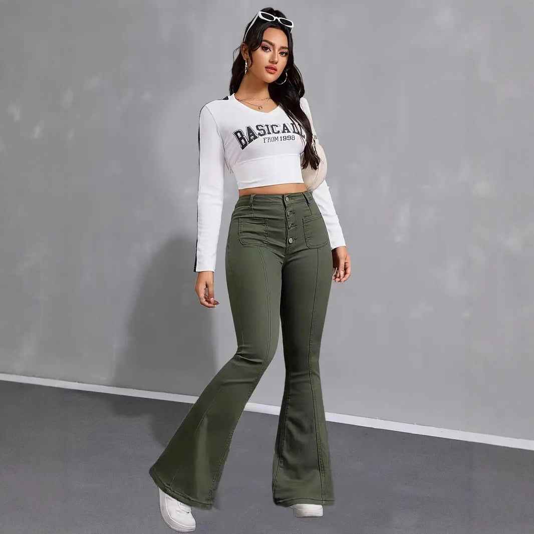 Jean évasé femme en denim vert militaire, taille haute, poches devant et boutons