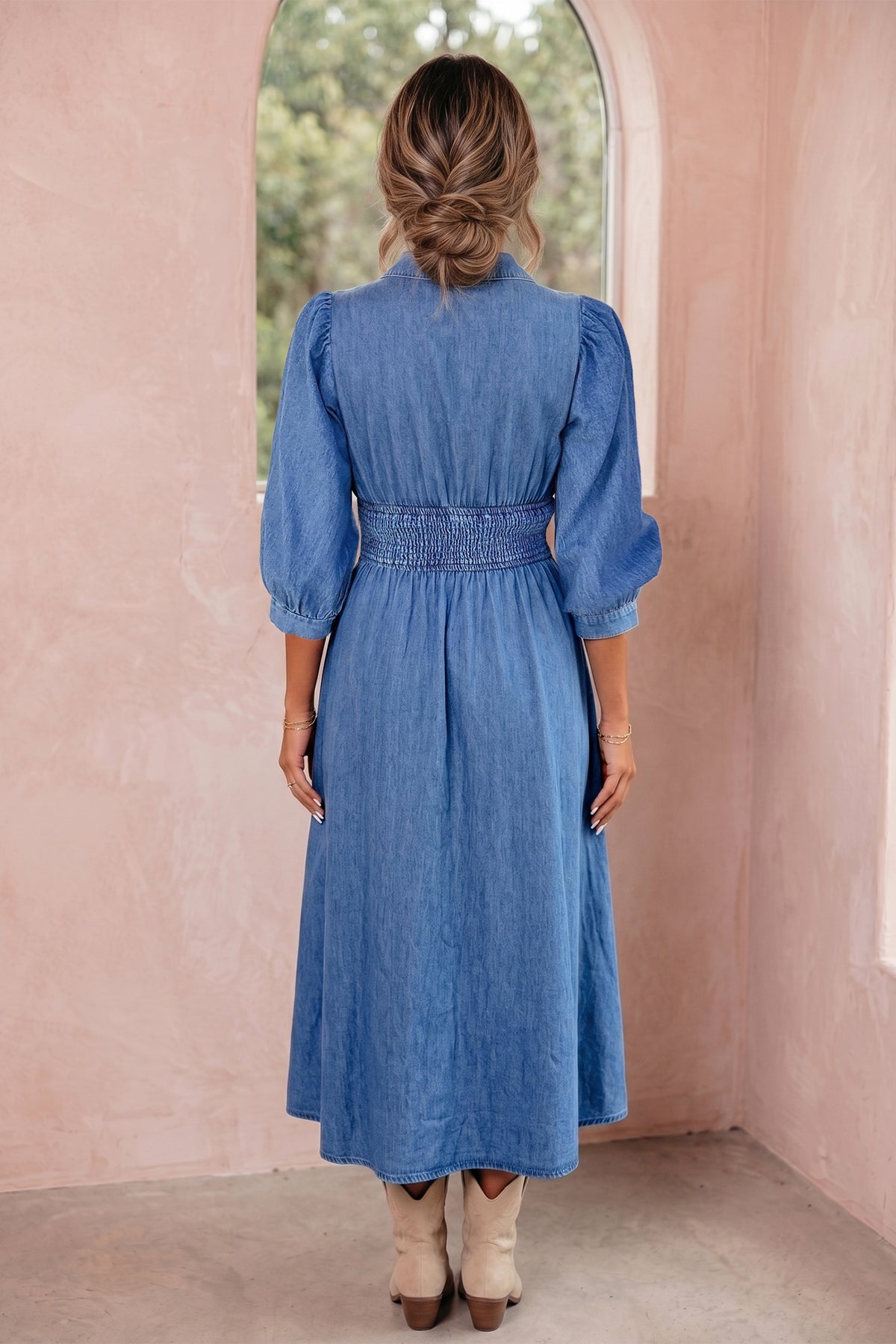 Robe Midi en Jean Bleu Col V Zipée à Taille Smockée
