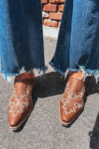 Jean Flare Taille Haute Bleu Moyen à Ourlet Effiloché
