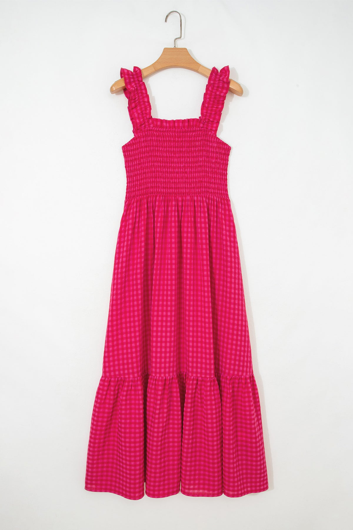 Robe longue rouge à carreaux, encolure carrée smockée, bretelles à volants, jupe ample