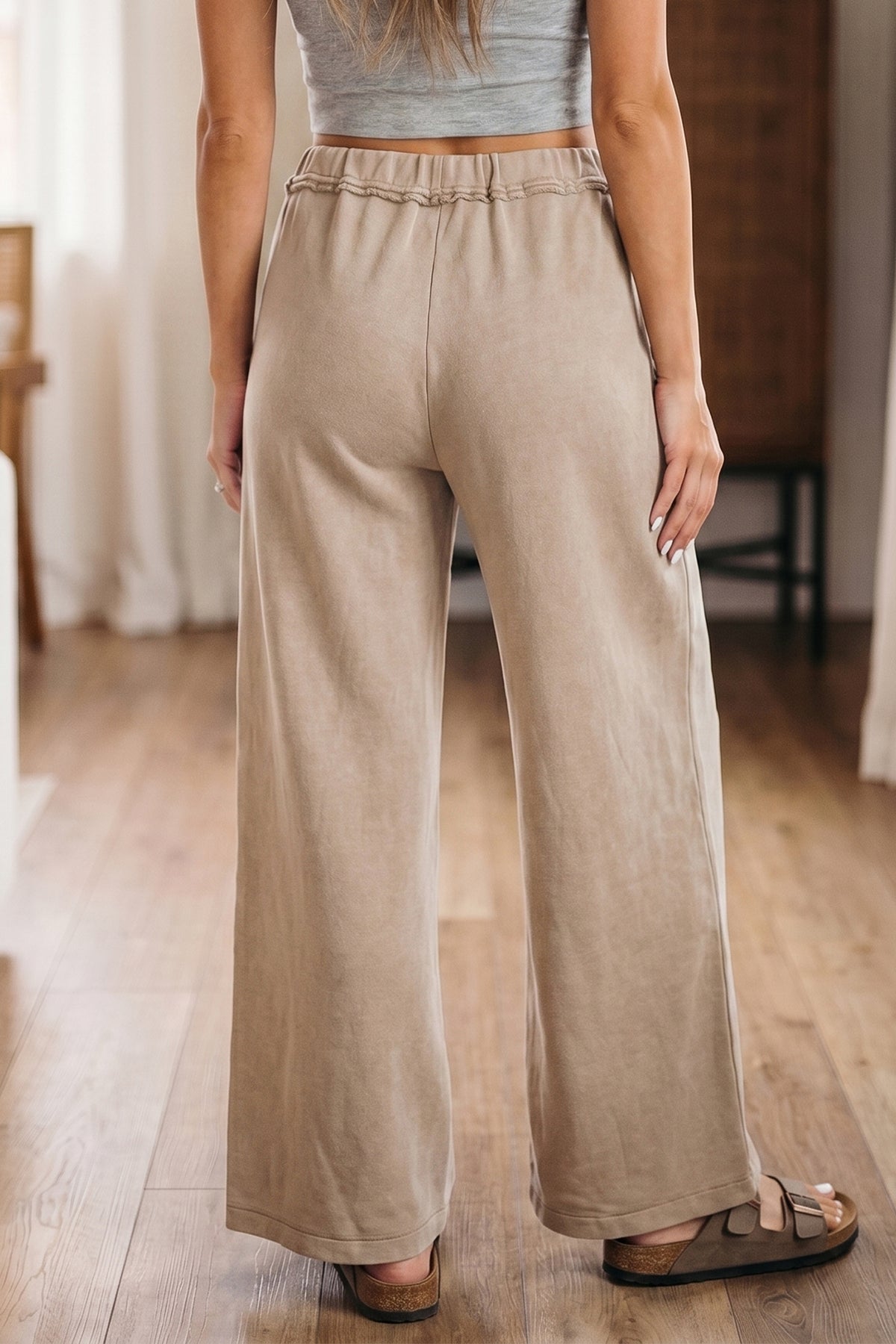 Pantalon taille haute ample beige clair, cordon à la taille, jambes larges