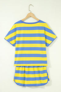 Ensemble 2 pièces rayé bleu et jaune sur cintre, vue arrière : t-shirt et short