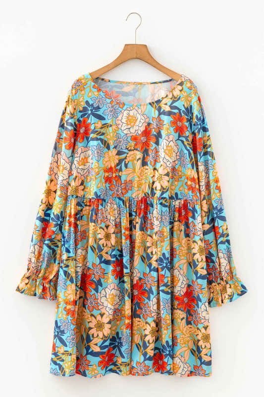 Robe mini bleue florale, dos boutonné et manches longues bouffantes à volants