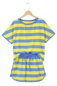 Ensemble athlétique rayé bleu et jaune, t-shirt et short assorti à cordon