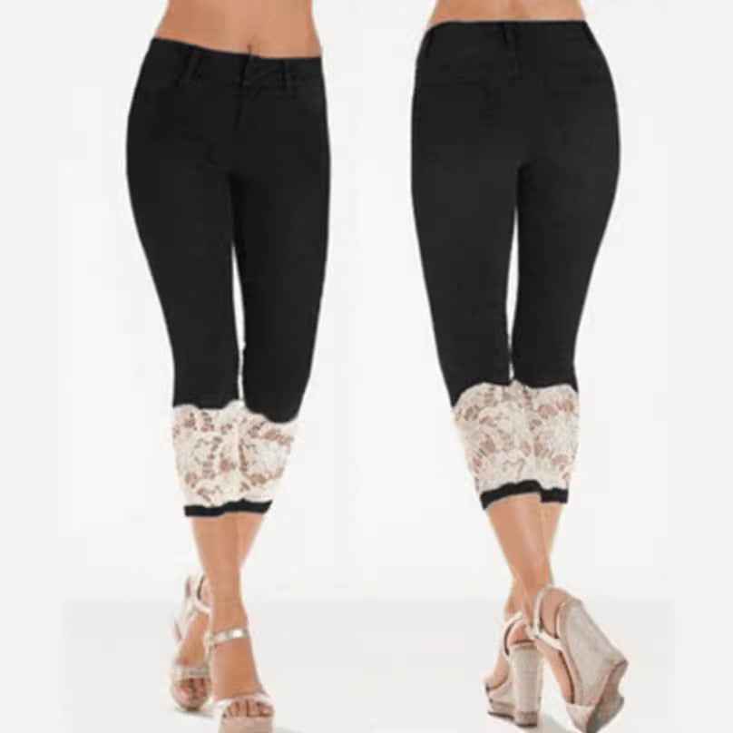 Short en denim noir pour femme, longueur capri, ourlet en dentelle beige
