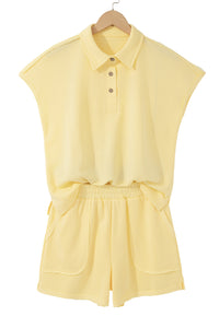 Ensemble polo et short femme jaune crème, polo boutonné et short fluide