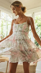 1 Robe Cami, Robe d'été en mousseline incontournable et parfaite pour sublimer votre style - Oléna-Fashion