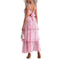 Robe bustier à encolure carrée, fleurs roses sur fond blanc, étages de volants
