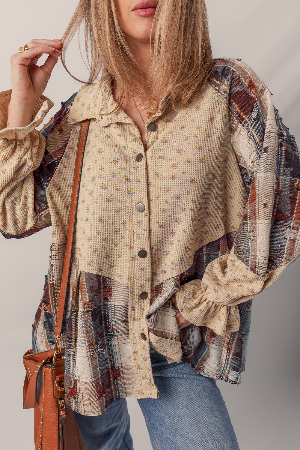 Shacket Boho Patchwork Carreaux et Fleurs à Manches Volantées