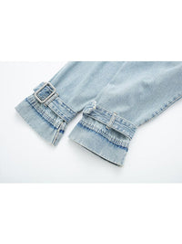 Veste en jean bleu ciel avec ceinture à boucle et bouton, manches longues, détail