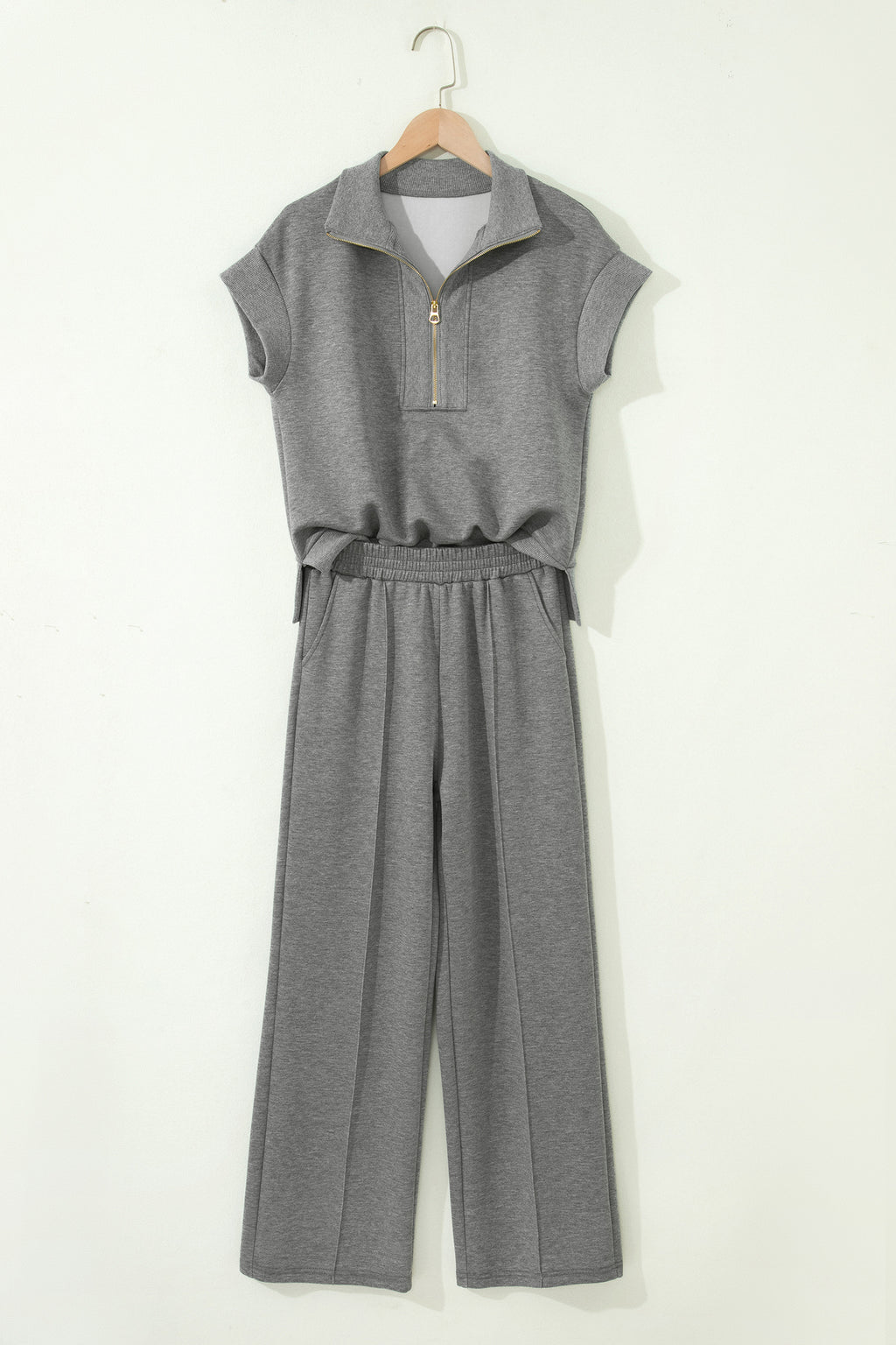 Ensemble détente femme gris: polo zippé col polo et pantalon large fluide