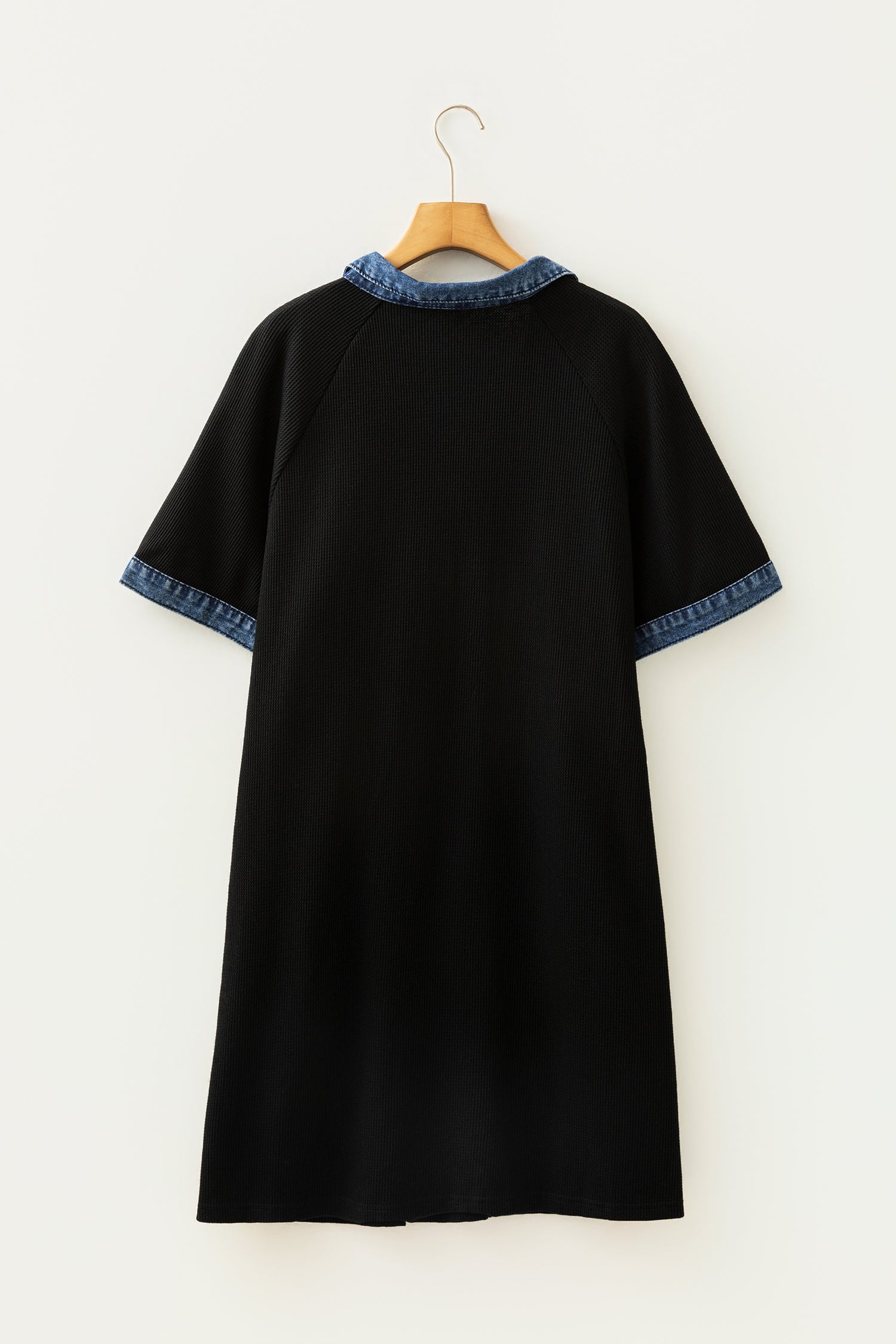 robe shift grande taille col denim noir sur cintre vue dos