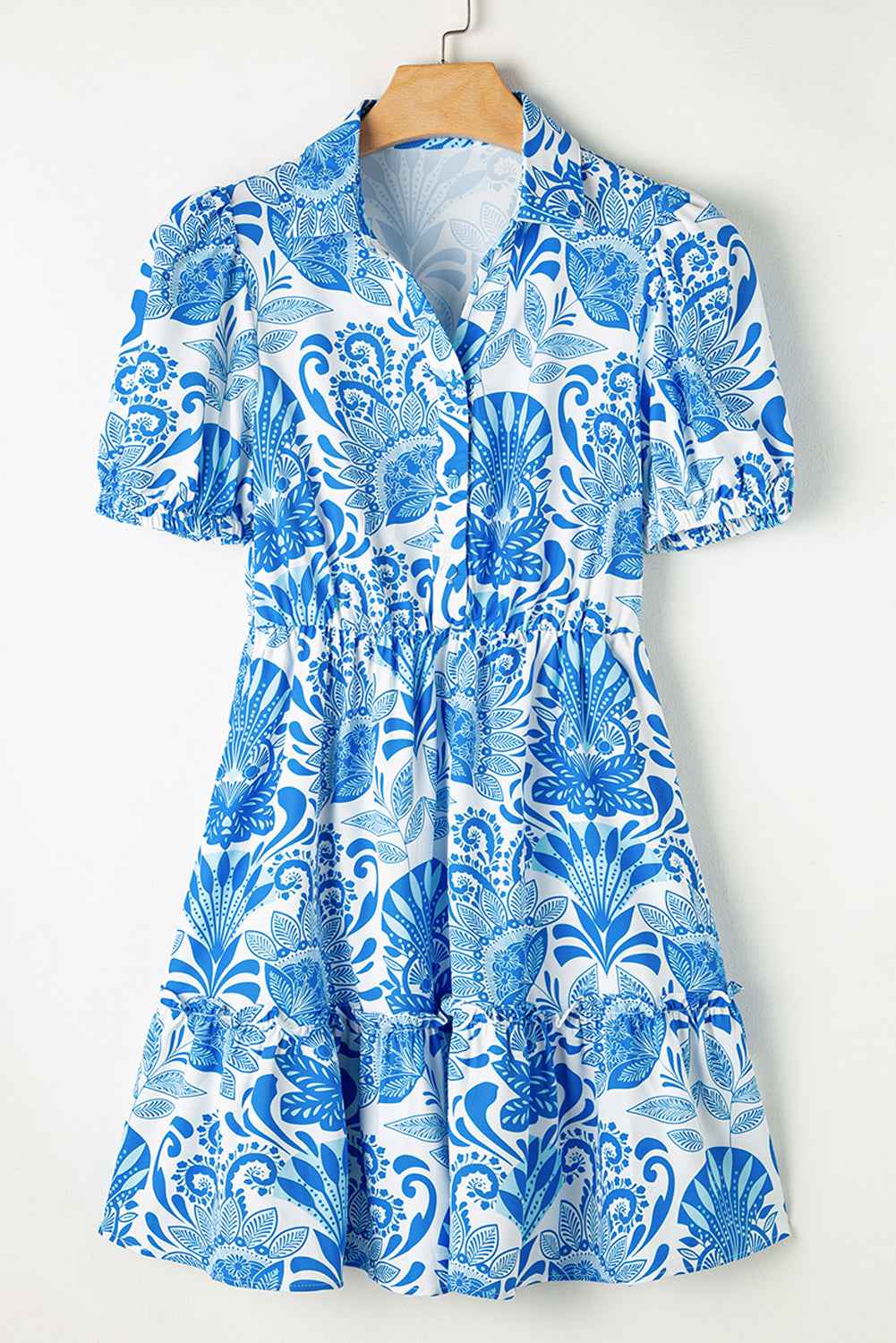Mini robe femme bleu ciel à motifs floraux, manches bouffantes et jupe évasée