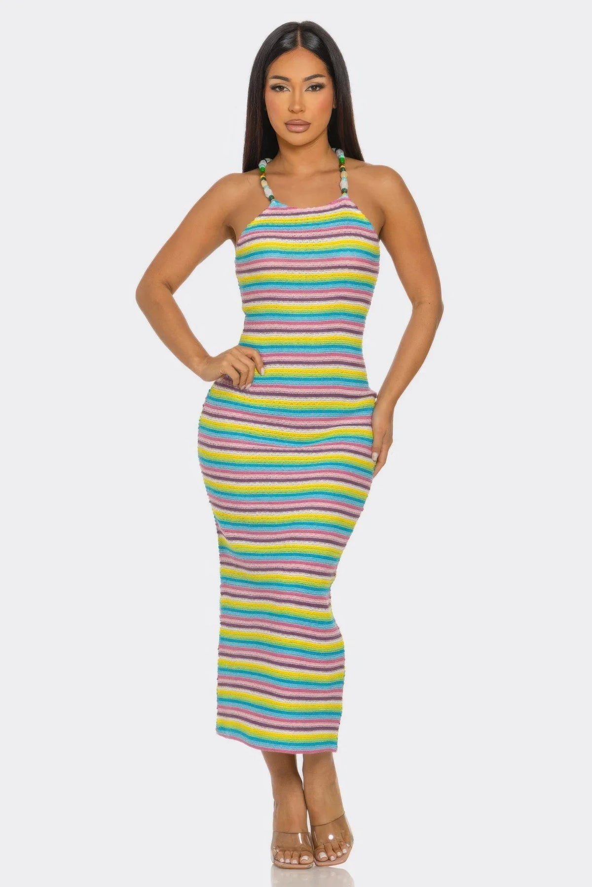 Robe midi rayée à bretelles, décolleté carré et silhouette ajustée