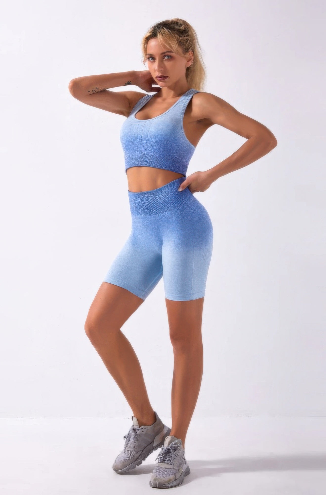 Ensemble deux pièces sans coutures ombré bleu femme - détail tissu seamless stretch