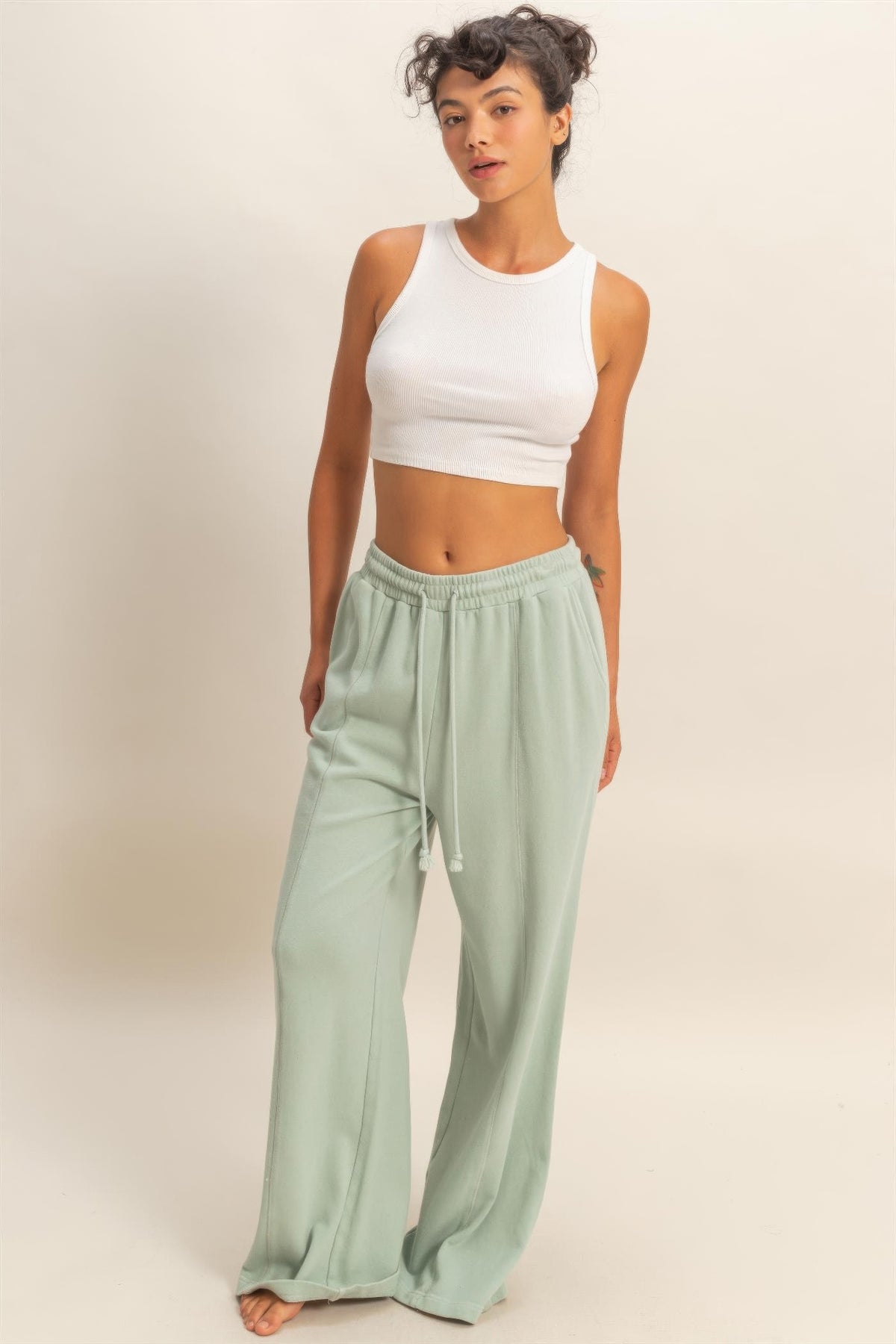Pantalon large vert sauge en molleton, jambe ample, taille haute élastique