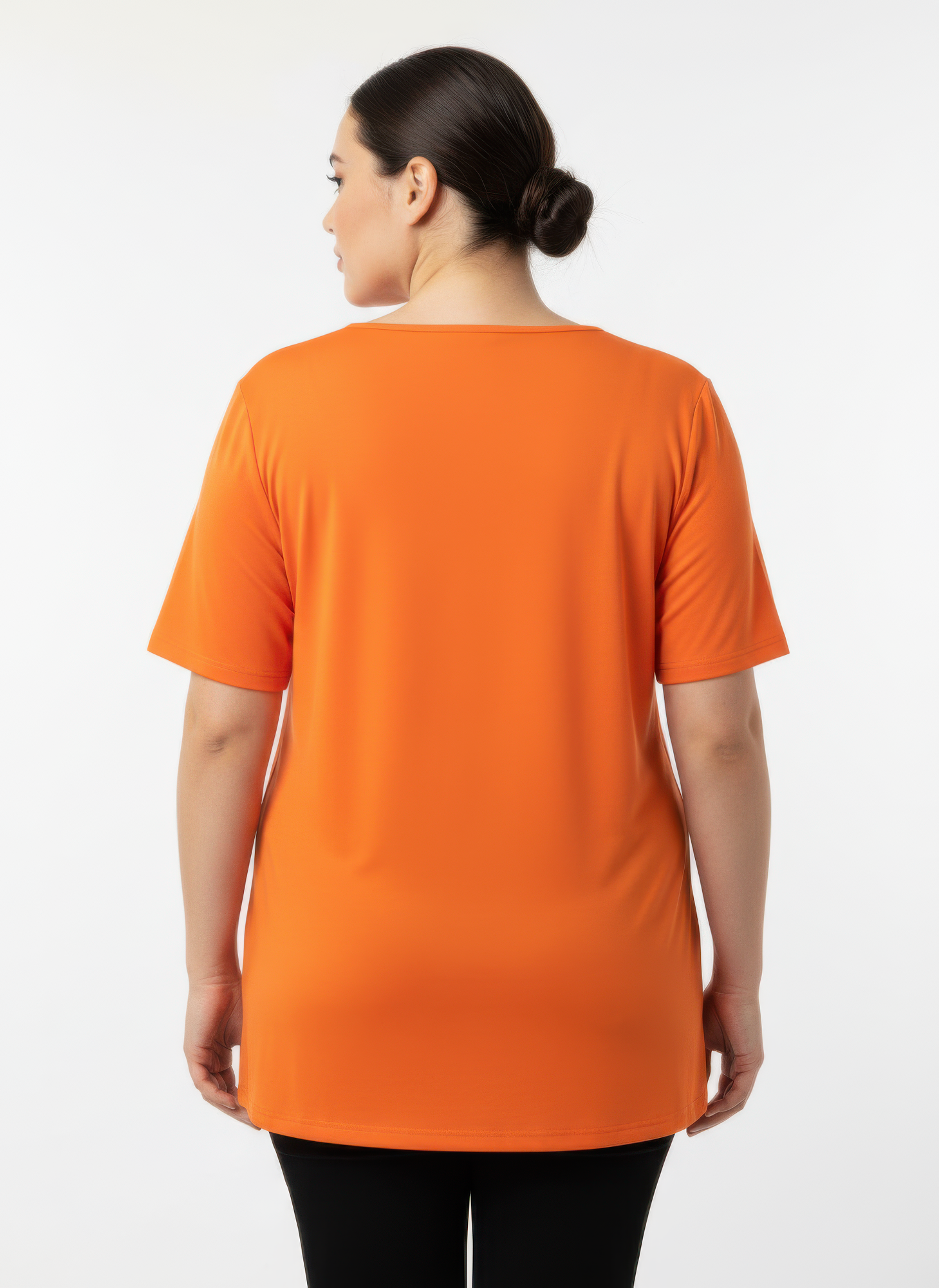 Haut en maille orange, dos uni, manches courtes.