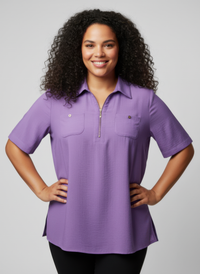 Haut violet col zippé manches courtes avec poches poitrine