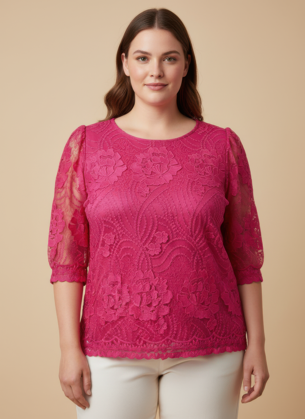 Haut dentelle florale femme rose, manches 3/4, col rond, motif détaillé devant