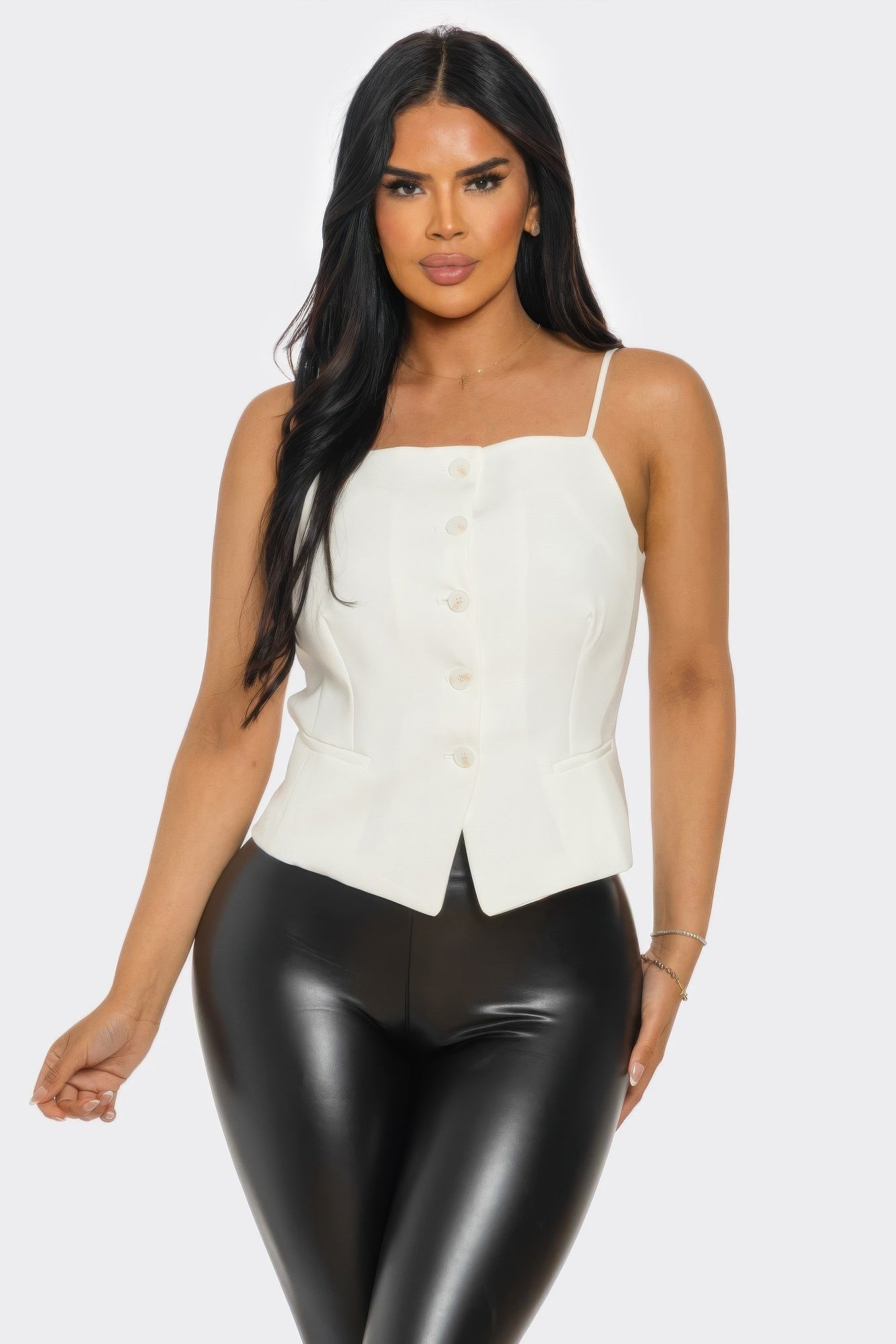 Haut corset blanc cassé à bretelles fines, boutonnage devant, bas structuré