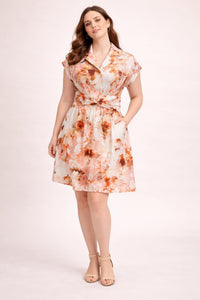 Robe chemise imprimé floral orange et brun, col et ceinture, manches courtes, poches