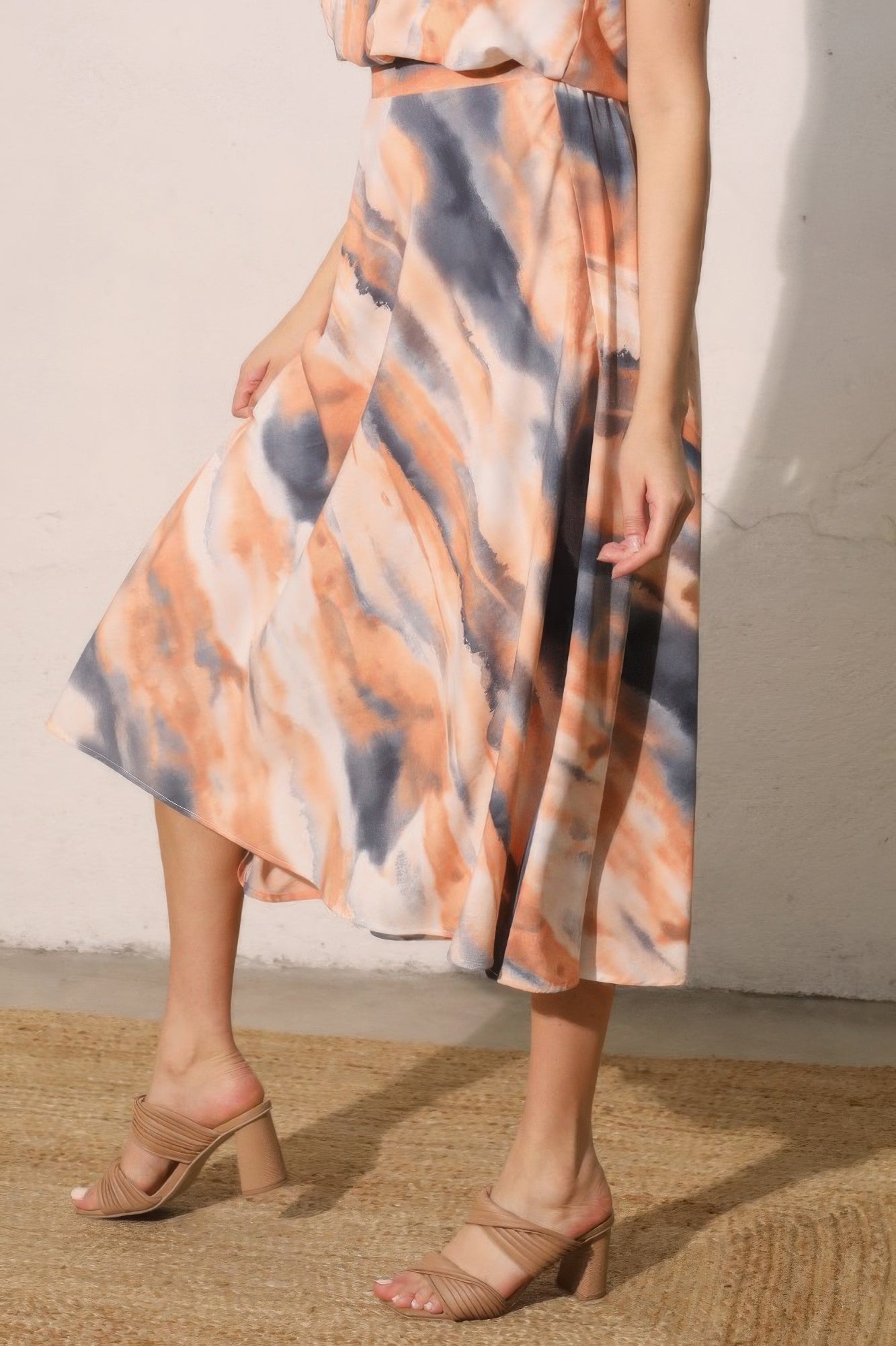 Jupe midi tie-dye femme - vue détail imprimé nuage pêche gris