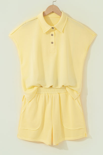 Ensemble polo et short femme jaune crème, polo boutonné et short à poches