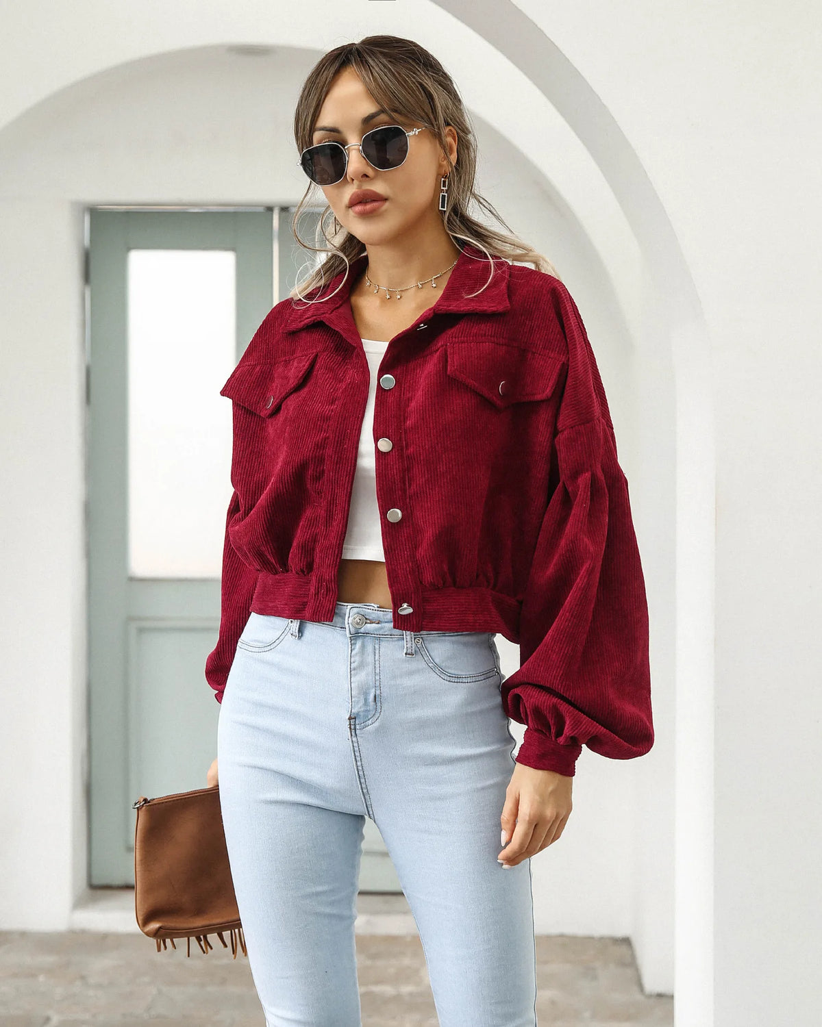 Veste courte en velours côtelé femme, manches lanterne et simple boutonnage