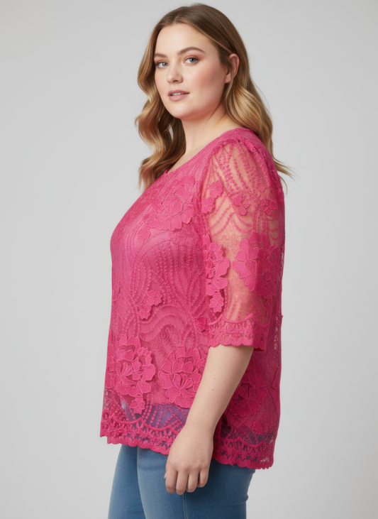 Haut dentelle florale femme rose, vue de côté, manches 3/4, ourlet festonné