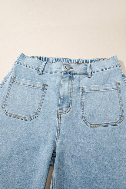 Jean bleu ciel coupe régulière, taille élastiquée, bouton, poches avant