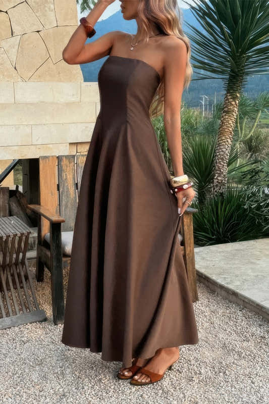 Robe longue bustier évasée, en tissu café, sans manches