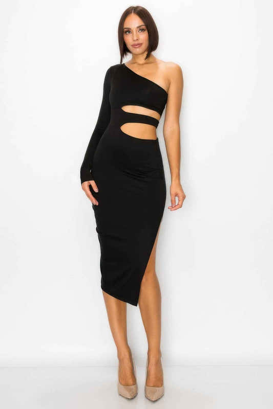 Robe midi noire à découpes taille, encolure asymétrique, fente au bas, manches longues
