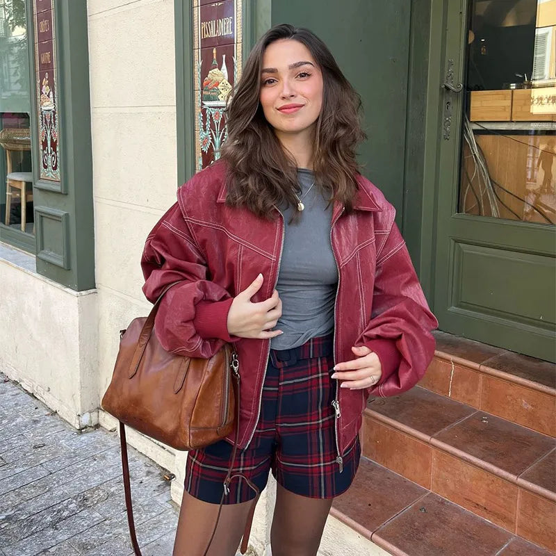 Veste courte matelassée bordeaux femme, col tailleur et zip