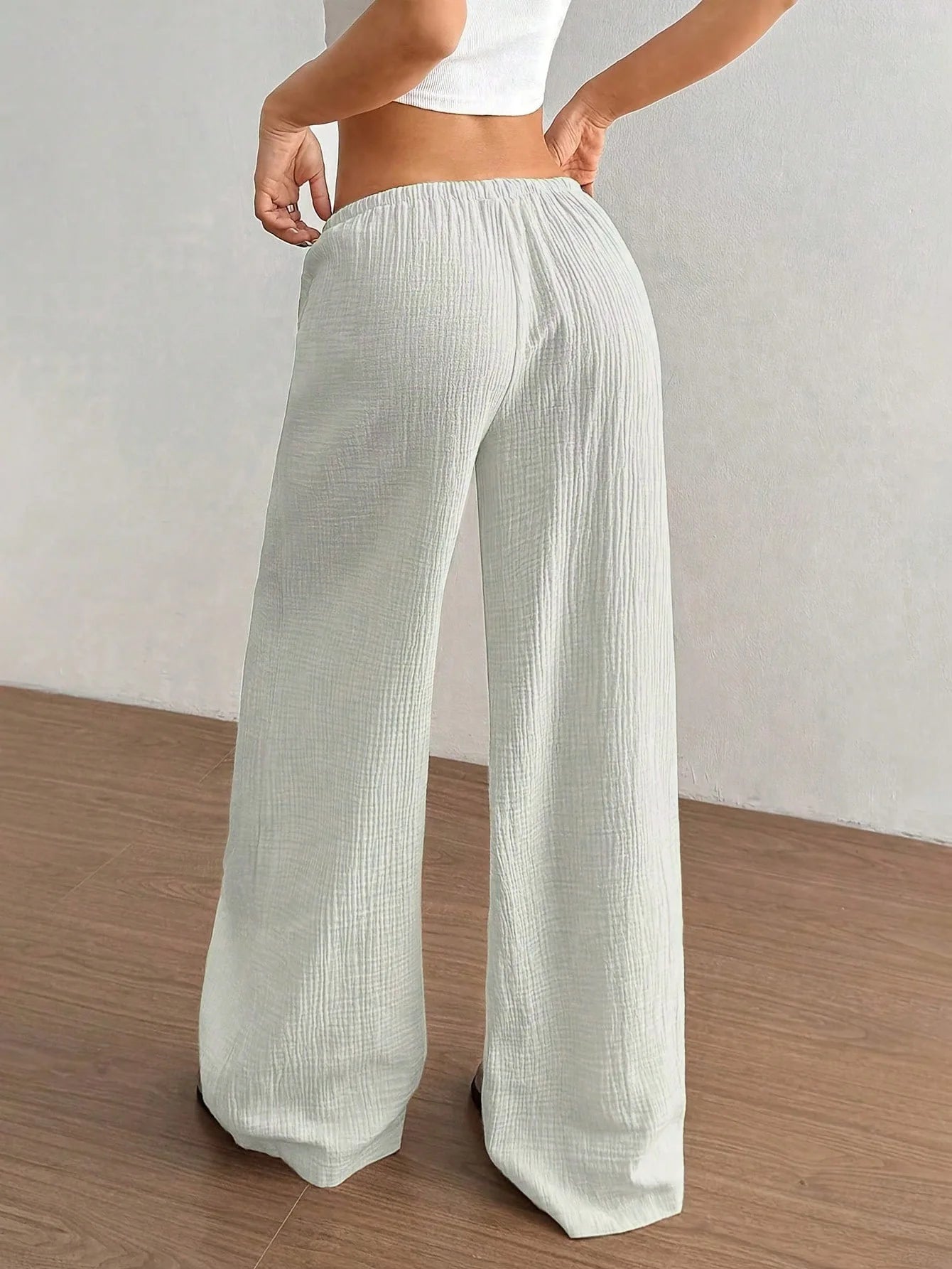 Pantalon large uni élégant et polyvalent pour femme