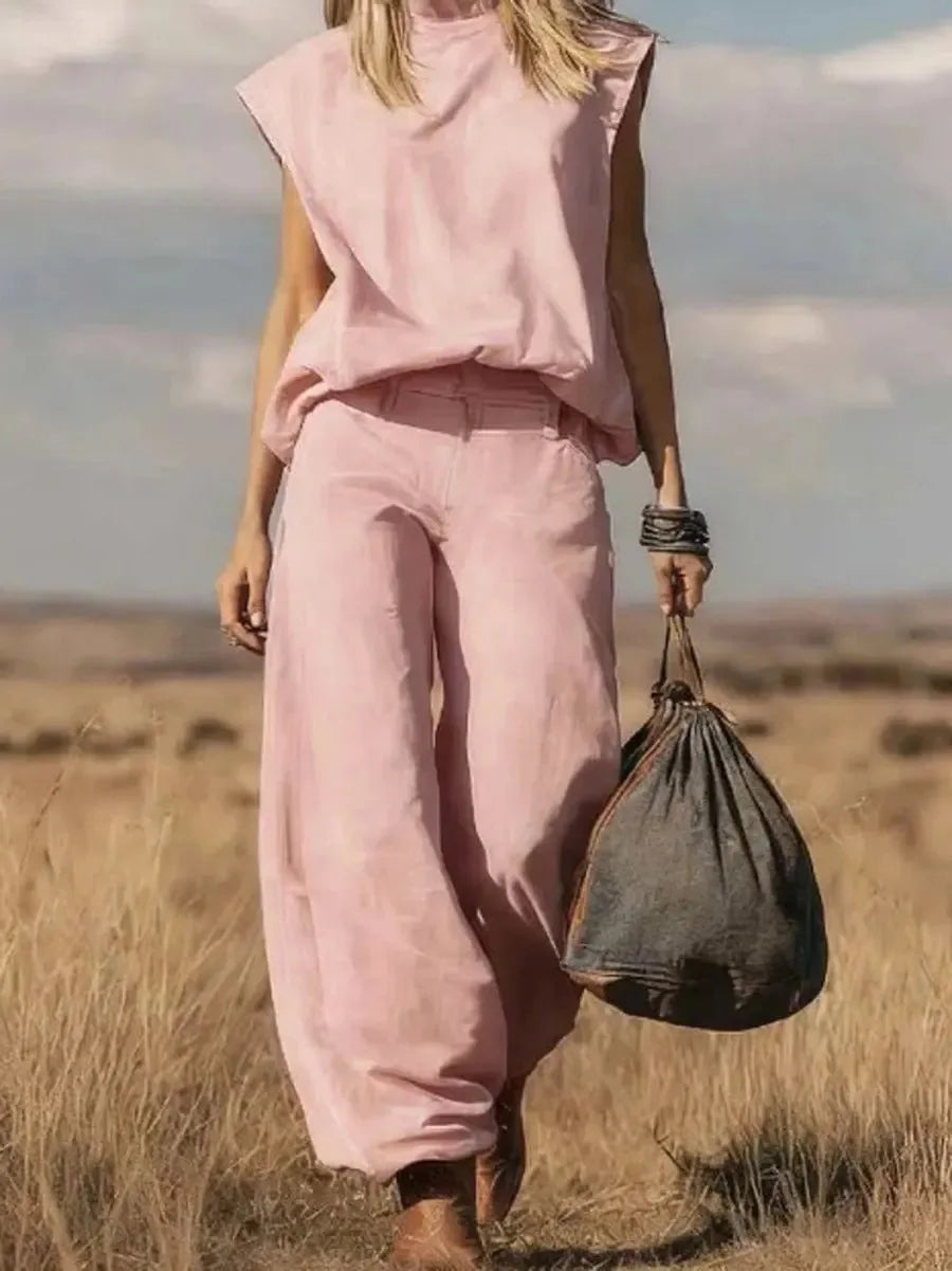Pantalon et haut femme chic en jean bleu
