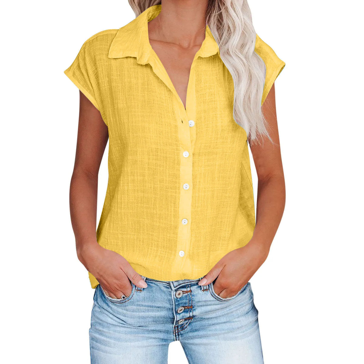 Chemisier ample manches courtes en coton lin jaune, encolure boutonnée, coupe décontractée