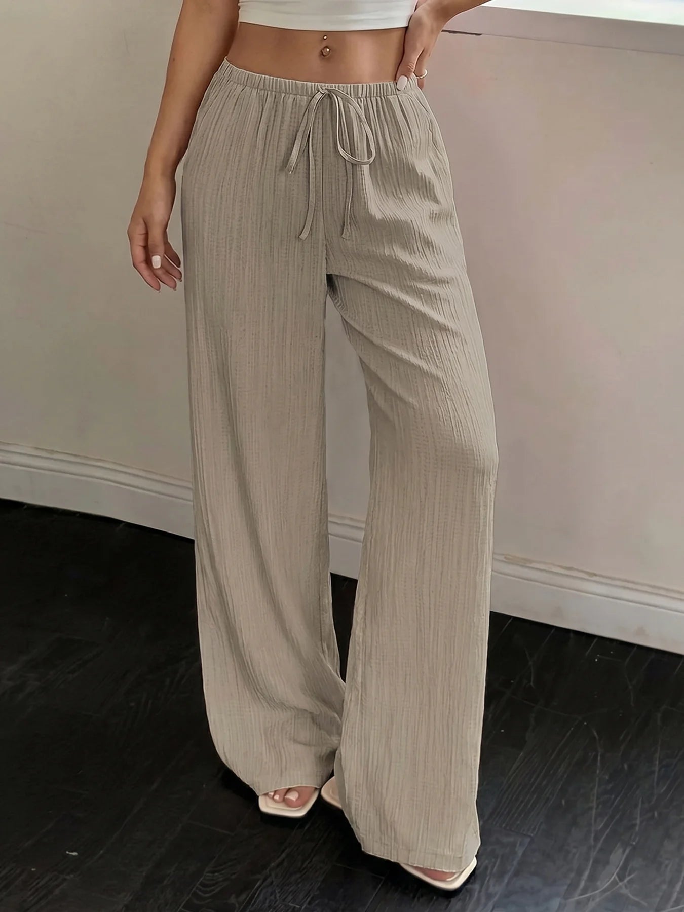 Pantalon large uni élégant et polyvalent pour femme