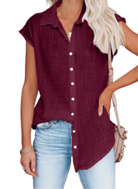 Chemisier femme bordeaux en coton lin, col chemise, manches courtes, boutons devant.