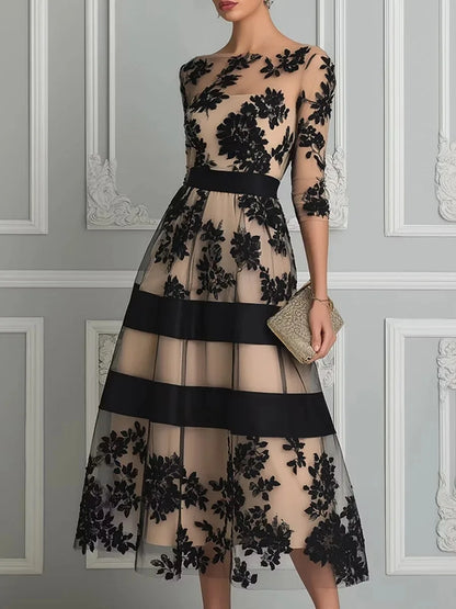 Robe de soirée élégante pour femmes, longueur midi, col rond, manches 3/4, noire, à motifs floraux floqués, en tulle et maille, coupe A-line, pour cocktails, soirées formelles et bals de promo.