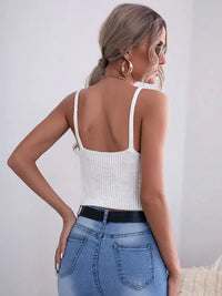 Débardeur tricot blanc dos nu avec fines bretelles et encolure en V