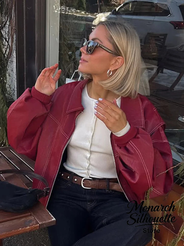 Veste courte matelassée bordeaux femme, col tailleur et zip