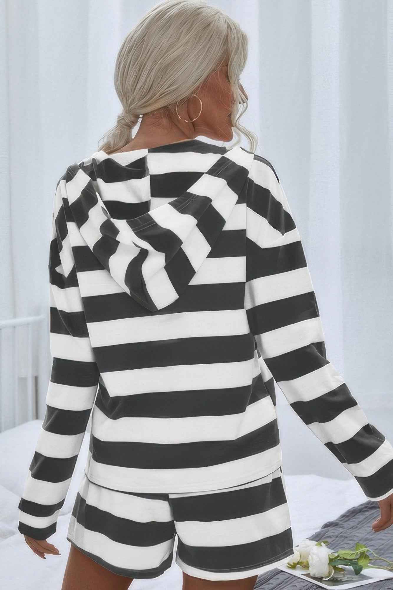Two Pieces Striped Pajama Oversized Long Sleeves Set