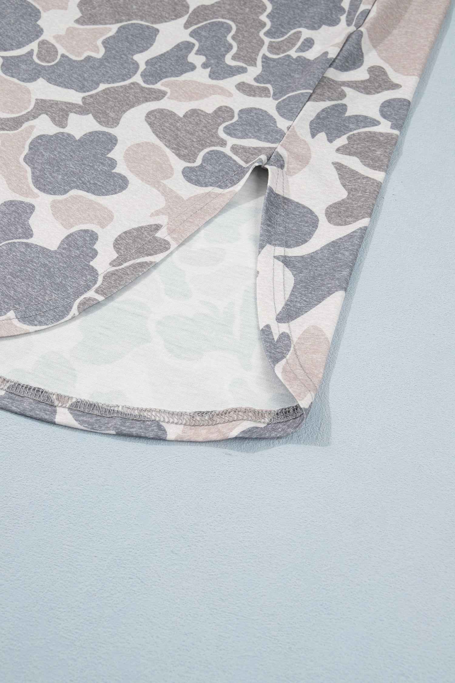 Robe décontractée imprimé camouflage femme – Manches courtes, fente latérale
